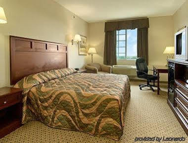 Super 8 By Wyndham Motel 2*